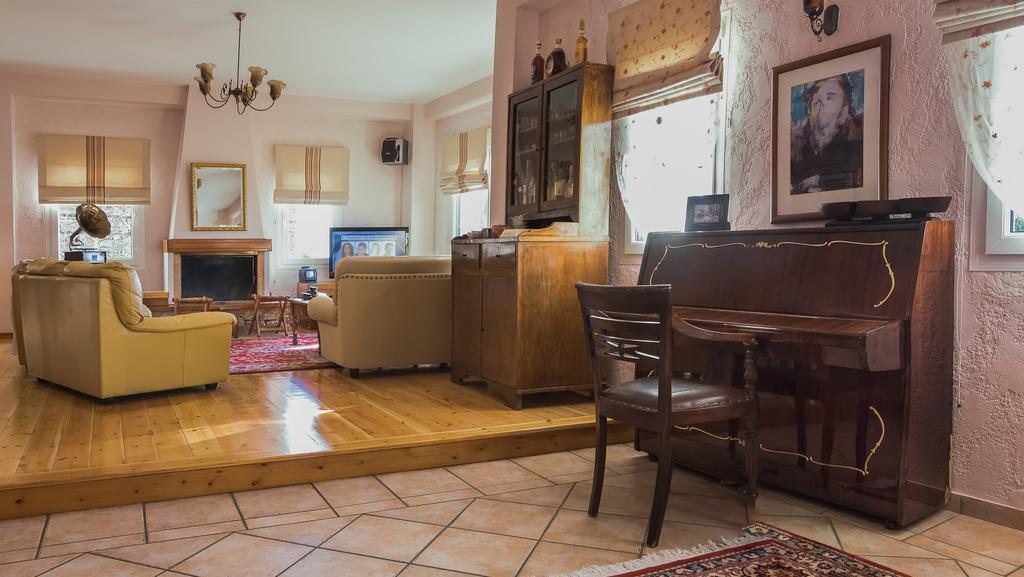Horizon Hotel Янина Екстериор снимка
